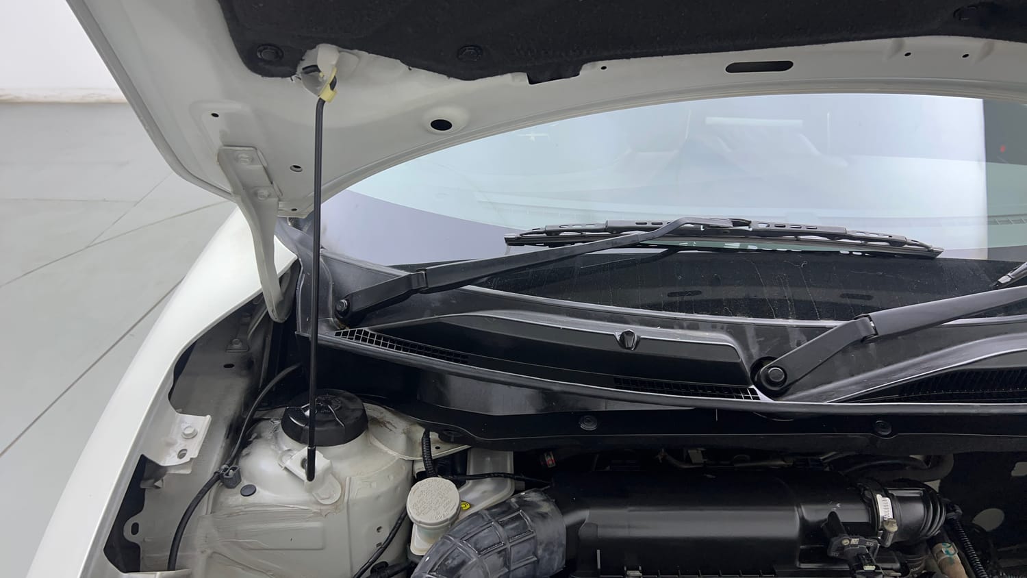 2021 Maruti Suzuki Swift VXi-31