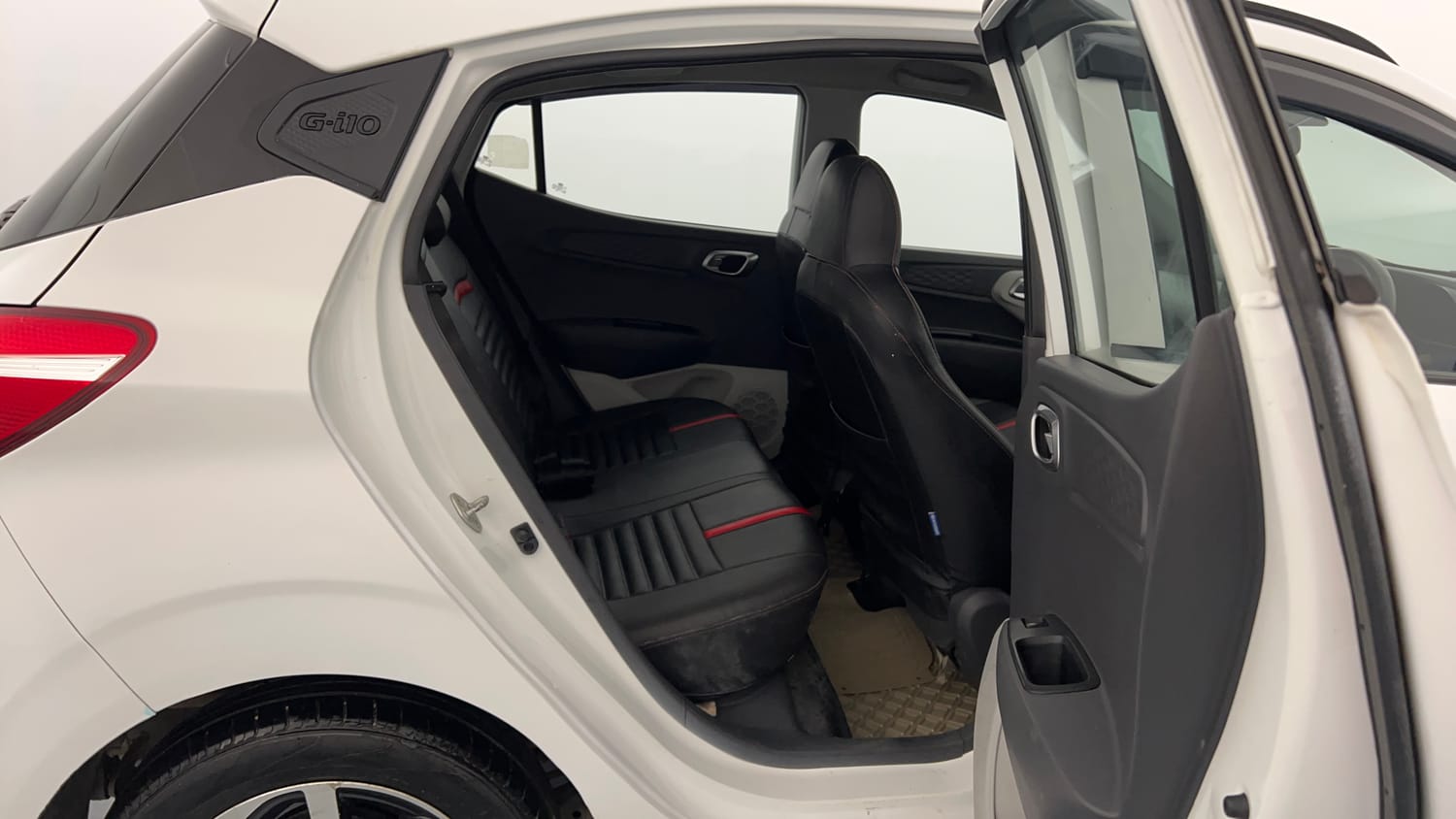 Used 2022 Hyundai Grand i10 Nios Asta 1.2 Kappa VTVT Petrol Manual interior RIGHT SIDE REAR DOOR CABIN VIEW