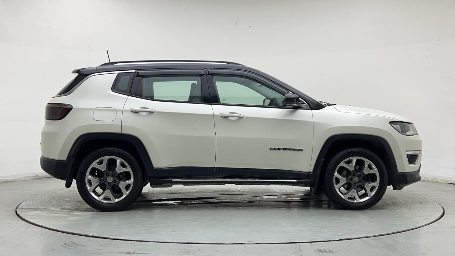 2019 Jeep Compass Limited Plus Petrol AT-5