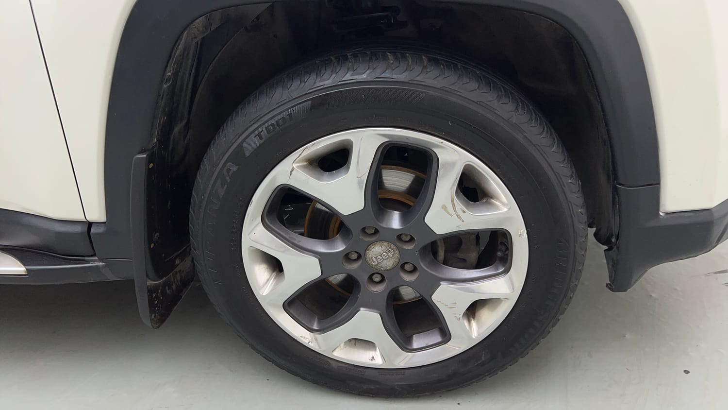 2019 Jeep Compass Limited Plus Petrol AT-32