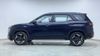 Used 2022 Hyundai Alcazar Signature (O) 7 Seater 1.5 Diesel AT Diesel Automatic exterior LEFT SIDE VIEW