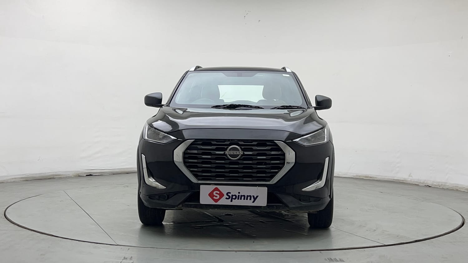 Used 2024 Nissan Magnite XE Petrol Manual exterior FRONT VIEW
