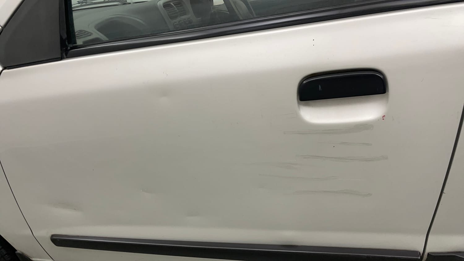 Used 2012 Maruti Suzuki Alto LXi BS-IV Petrol Manual dents MINOR DENT