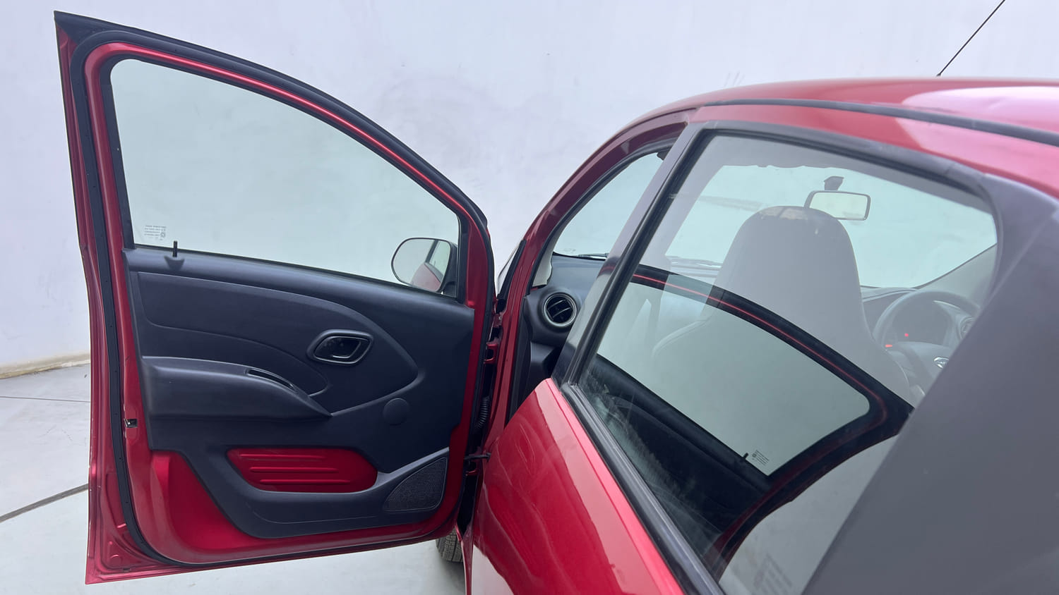Used 2017 Datsun Redi-GO T (O) Petrol Manual interior LEFT FRONT DOOR OPEN VIEW