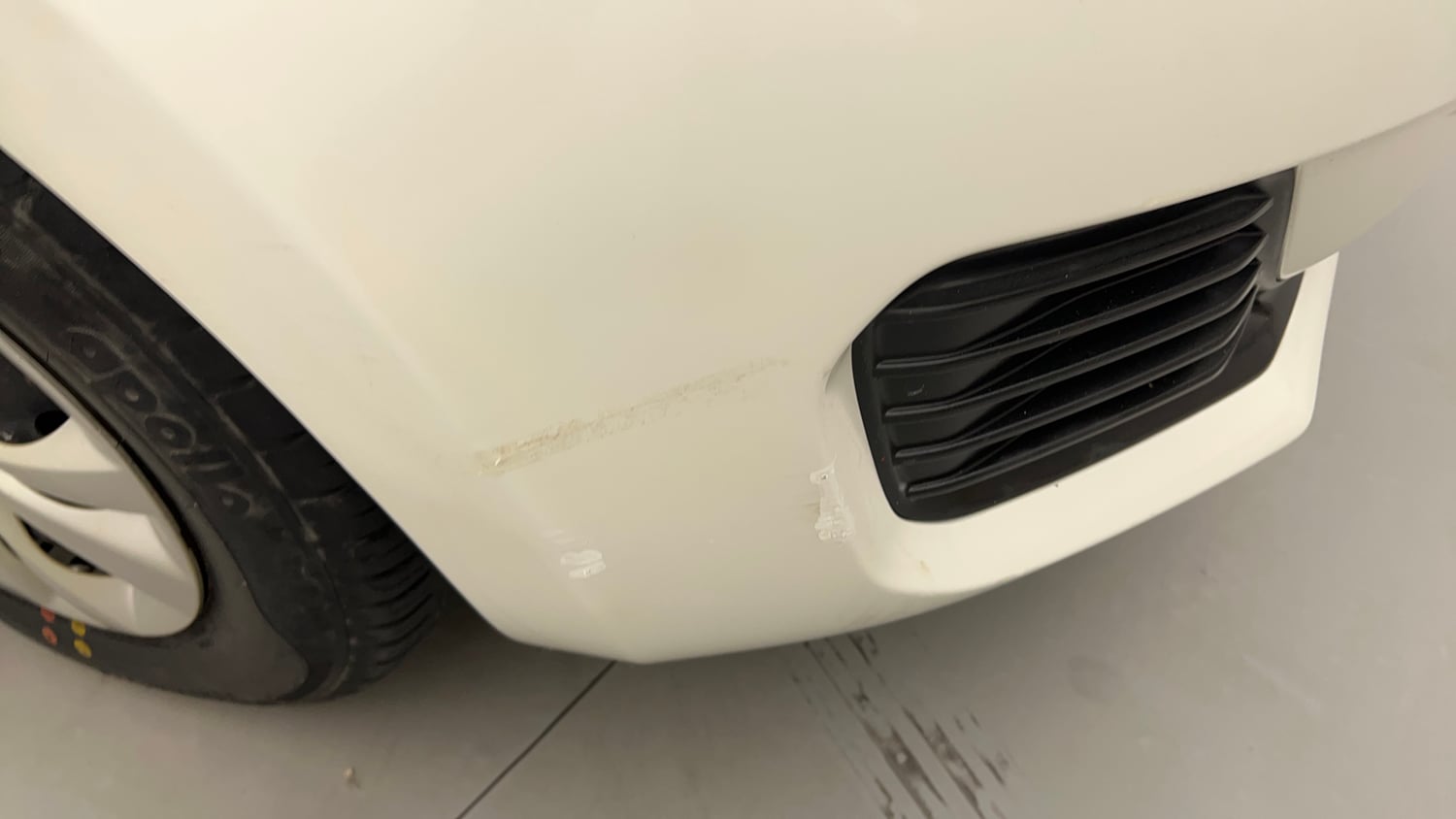 Used 2019 Maruti Suzuki Swift VXi Petrol Manual dents MINOR SCRATCH