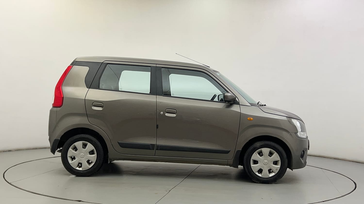Used 2020 Maruti Suzuki Wagon R VXi 1.2 AMT Petrol Automatic exterior RIGHT SIDE VIEW