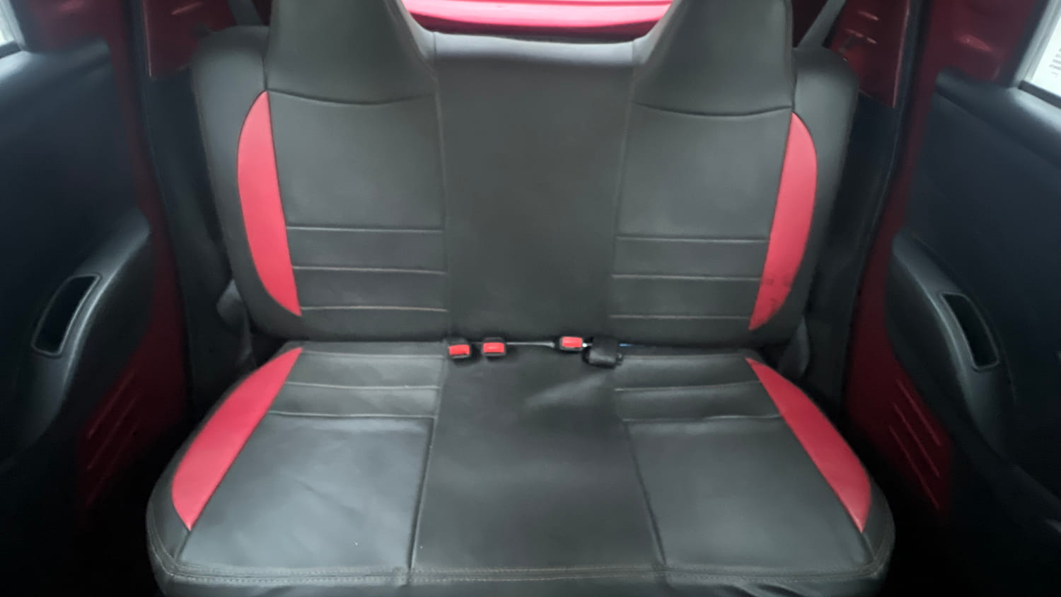 Used 2017 Datsun Redi-GO T (O) Petrol Manual interior REAR SEAT CONDITION VIEW