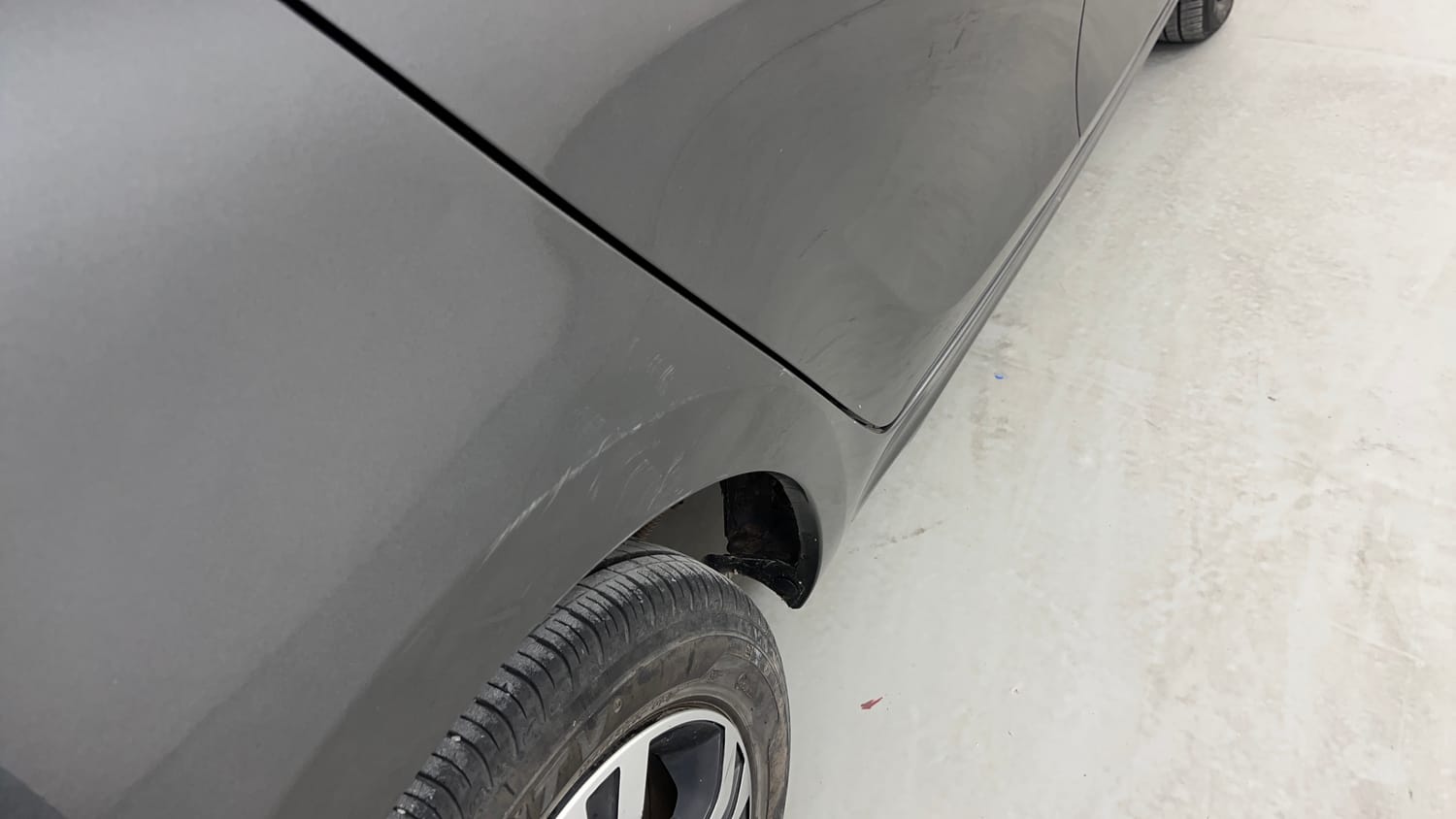 Used 2024 Tata Tiago XZA Plus iCNG Cng Automatic dents MINOR SCRATCH