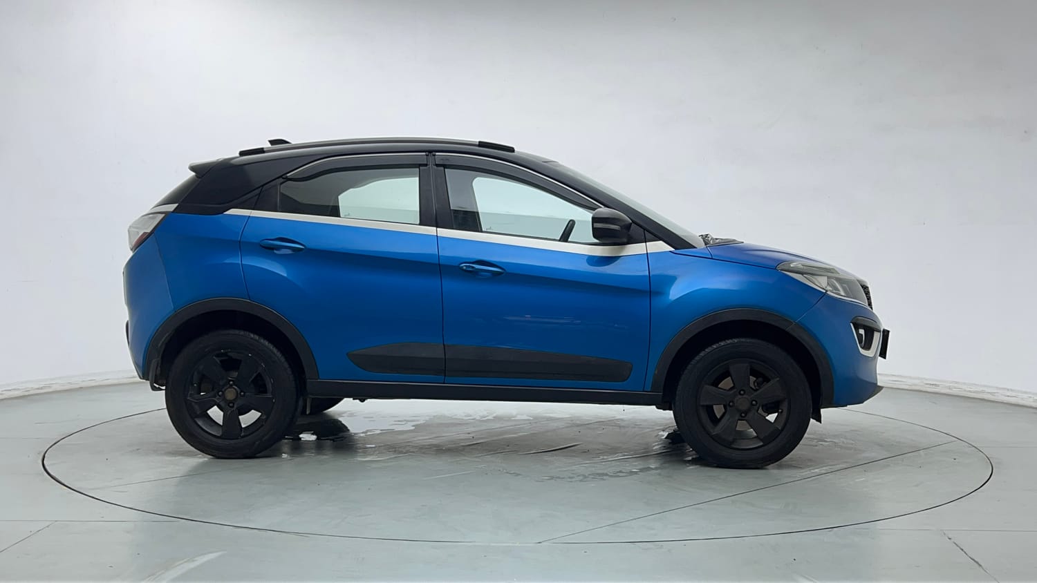 2018 Tata Nexon XZ Plus-5