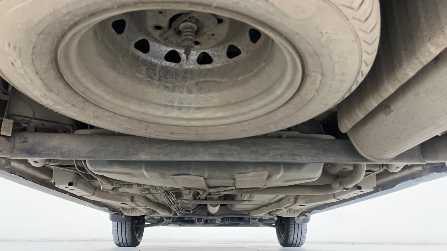 Used 2024 Tata Tiago XZA Plus iCNG Cng Automatic extra REAR UNDERBODY VIEW (TAKEN FROM REAR)