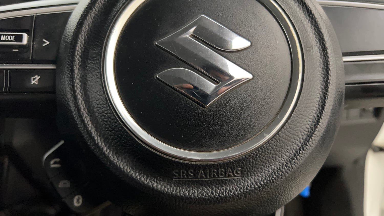 Used 2019 Maruti Suzuki Swift VXi Petrol Manual top_features Airbags