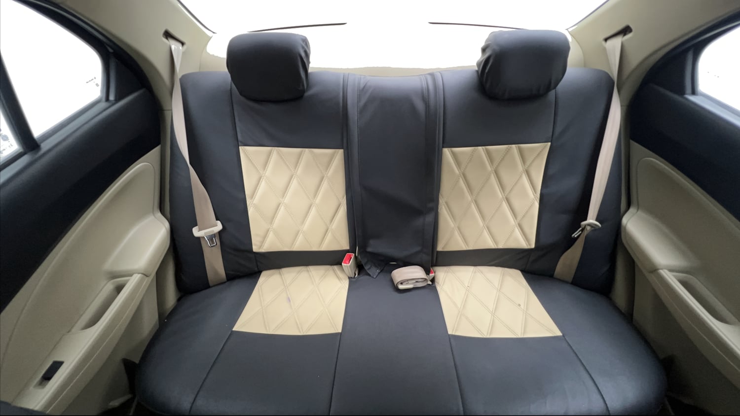 Used 2018 Maruti Suzuki Dzire VXi AMT Petrol Automatic interior REAR SEAT CONDITION VIEW