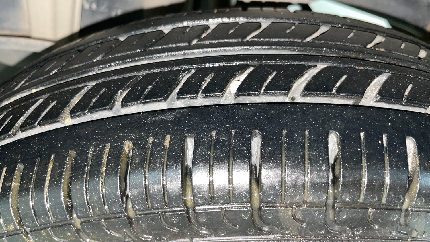 Used 2012 Maruti Suzuki Alto LXi BS-IV Petrol Manual tyres LEFT REAR TYRE TREAD VIEW