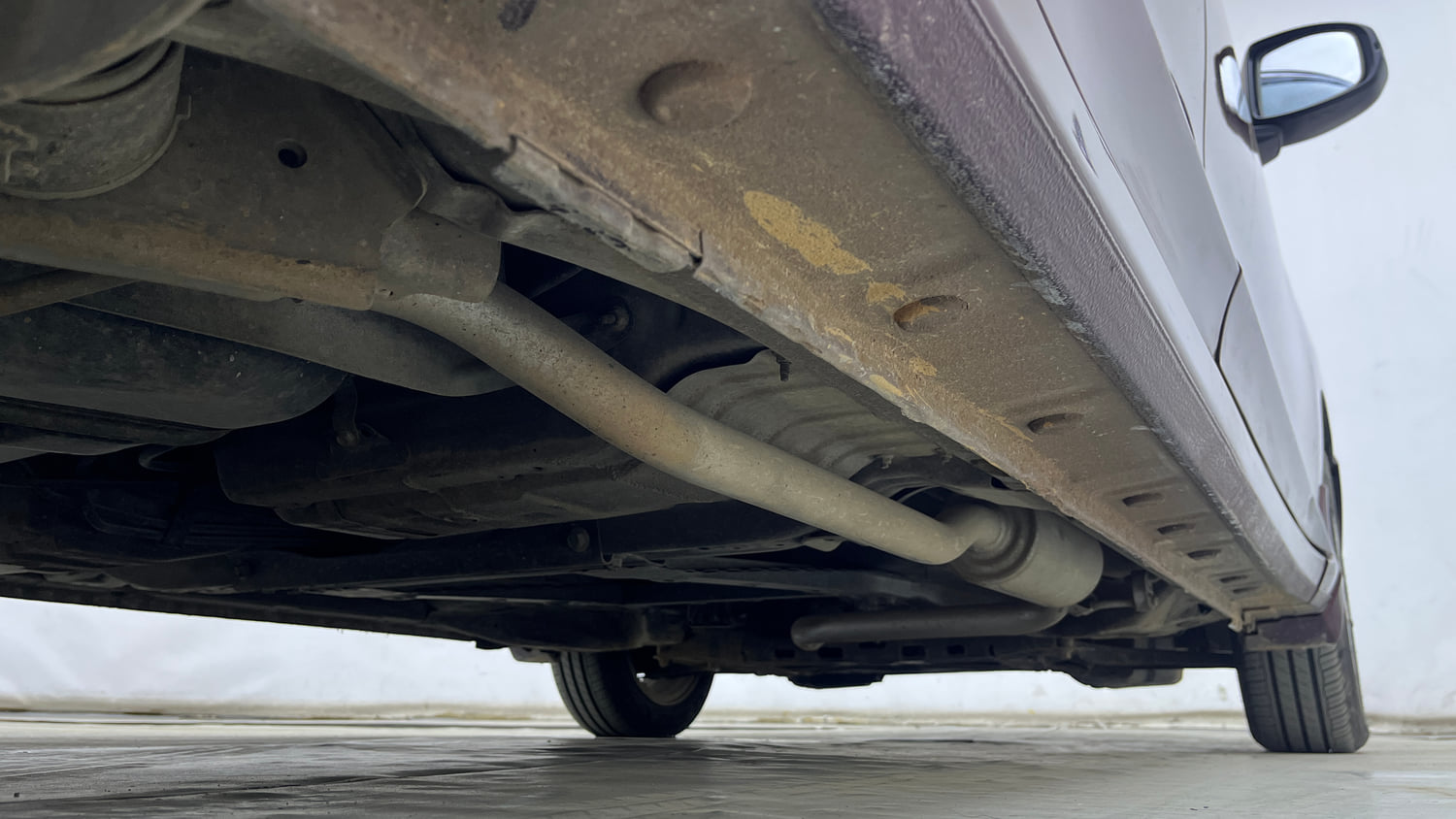 Used 2015 Honda City VX CVT Petrol Automatic extra REAR RIGHT UNDERBODY VIEW