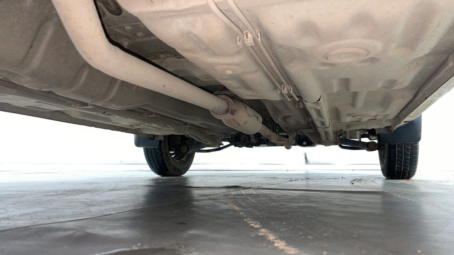 Used 2012 Maruti Suzuki Alto LXi BS-IV Petrol Manual extra REAR RIGHT UNDERBODY VIEW