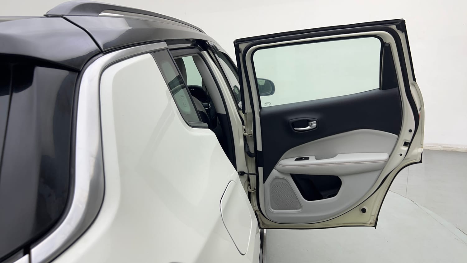 2019 Jeep Compass Limited Plus Petrol AT-20