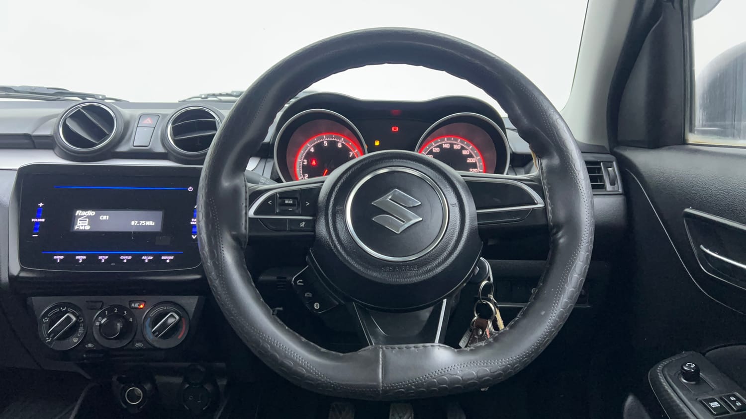 2021 Maruti Suzuki Swift VXi-14