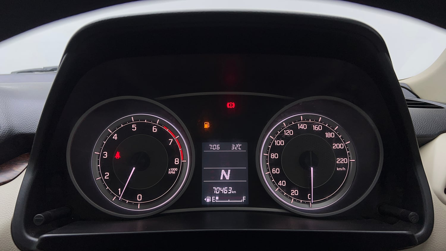 Used 2018 Maruti Suzuki Dzire VXi AMT Petrol Automatic interior CLUSTERMETER VIEW