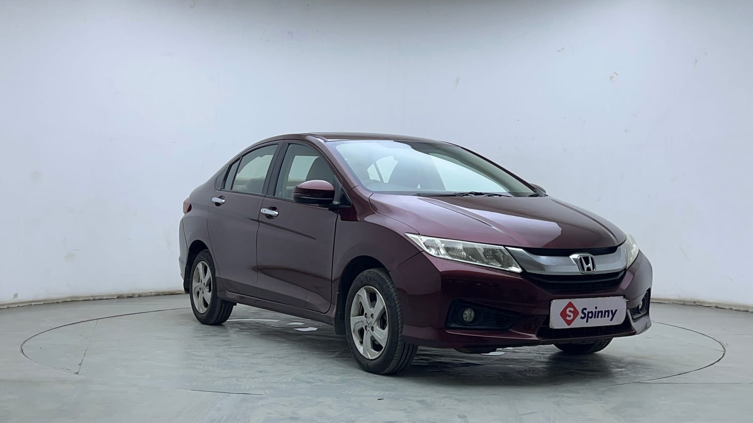 Used 2015 Honda City VX CVT Petrol Automatic exterior RIGHT FRONT CORNER VIEW