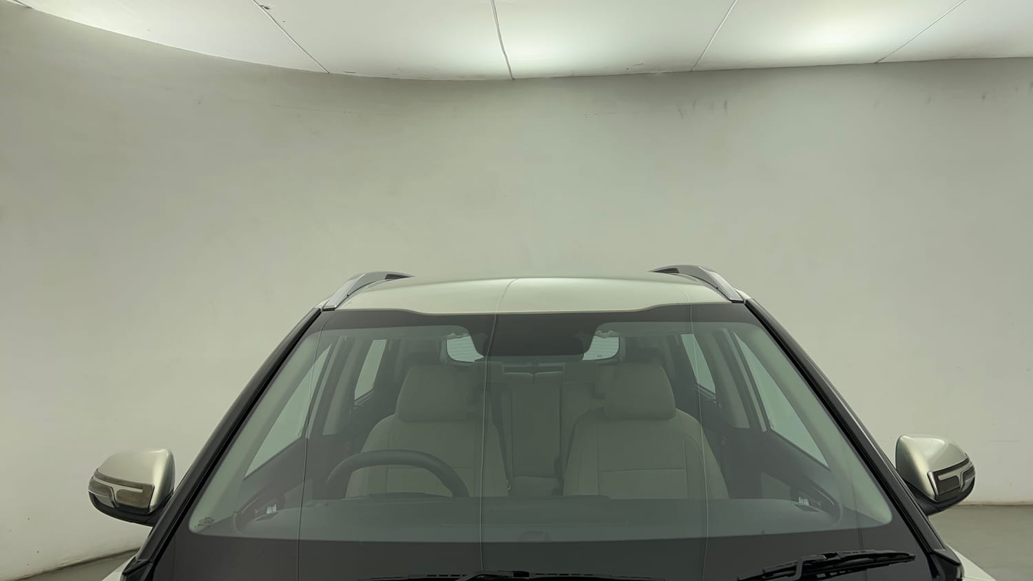 Used 2025 Kia Carens Clavis HTX Plus 1.5 Turbo Petrol 7STR DCT Petrol Automatic exterior FRONT WINDSHIELD VIEW