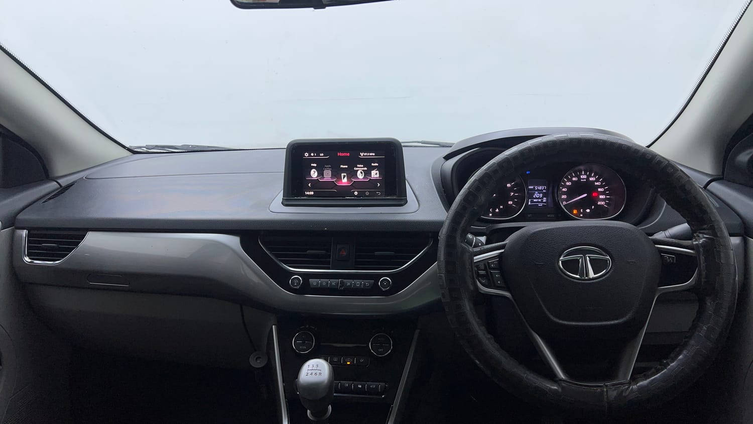 2018 Tata Nexon XZ Plus-12
