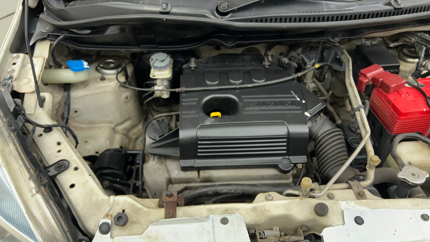 Used 2015 Maruti Suzuki Wagon R VXI Petrol Manual engine ENGINE RIGHT SIDE VIEW