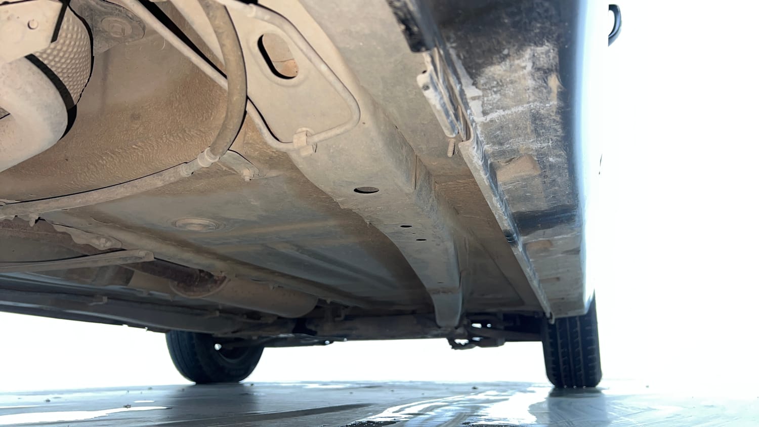 Used 2018 Maruti Suzuki Baleno Delta 1.2 Petrol Manual extra REAR RIGHT UNDERBODY VIEW