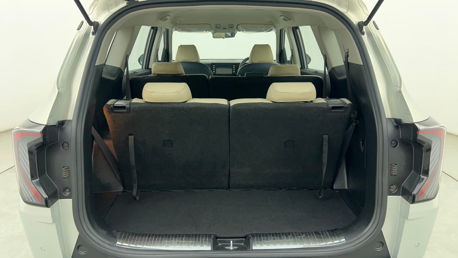 Used 2025 Kia Carens Clavis HTX Plus 1.5 Turbo Petrol 7STR DCT Petrol Automatic interior DICKY INSIDE VIEW