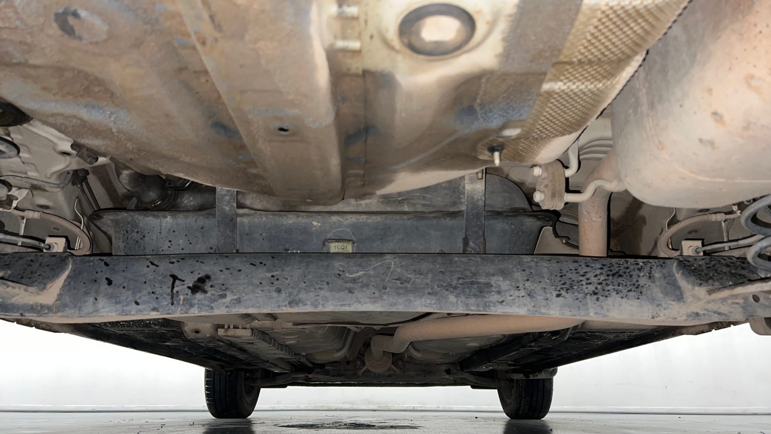 Used 2022 Hyundai Grand i10 Nios Asta 1.2 Kappa VTVT Petrol Manual extra REAR UNDERBODY VIEW (TAKEN FROM REAR)