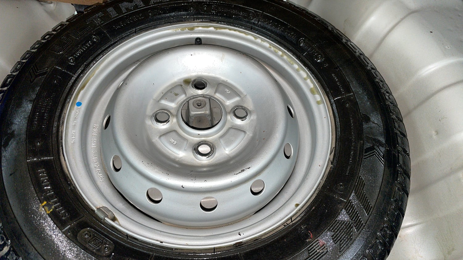 Used 2012 Maruti Suzuki Alto LXi BS-IV Petrol Manual tyres SPARE TYRE VIEW