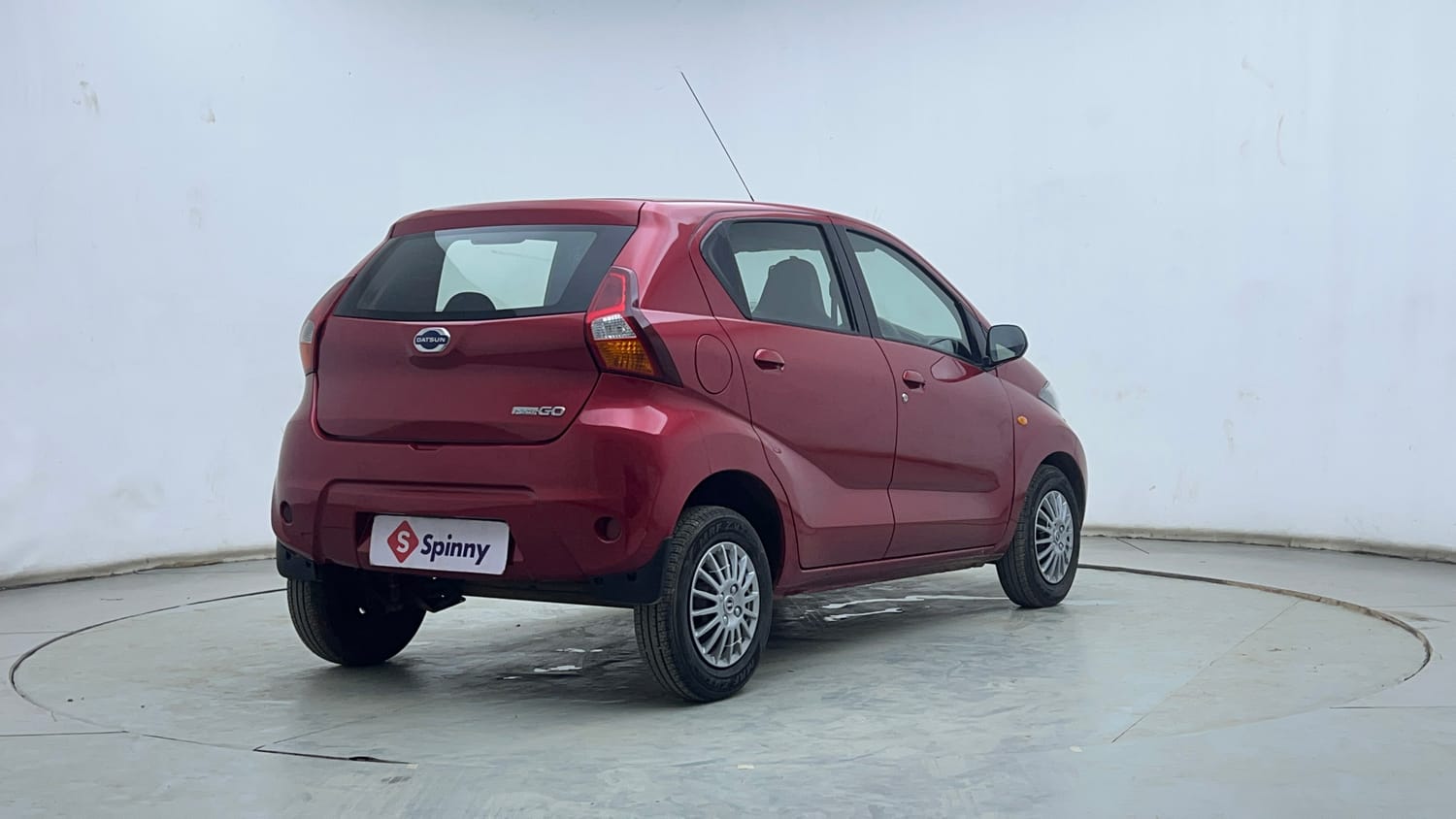 Used 2017 Datsun Redi-GO T (O) Petrol Manual exterior RIGHT REAR CORNER VIEW
