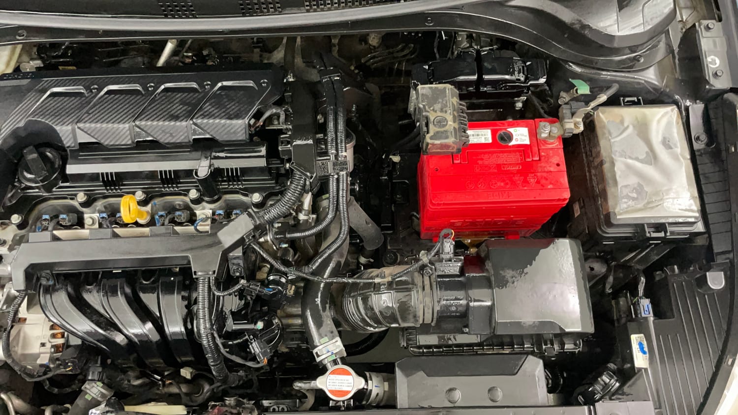 Used 2021 Hyundai Verna SX (O)1.5 MPi Petrol Manual engine ENGINE LEFT SIDE VIEW