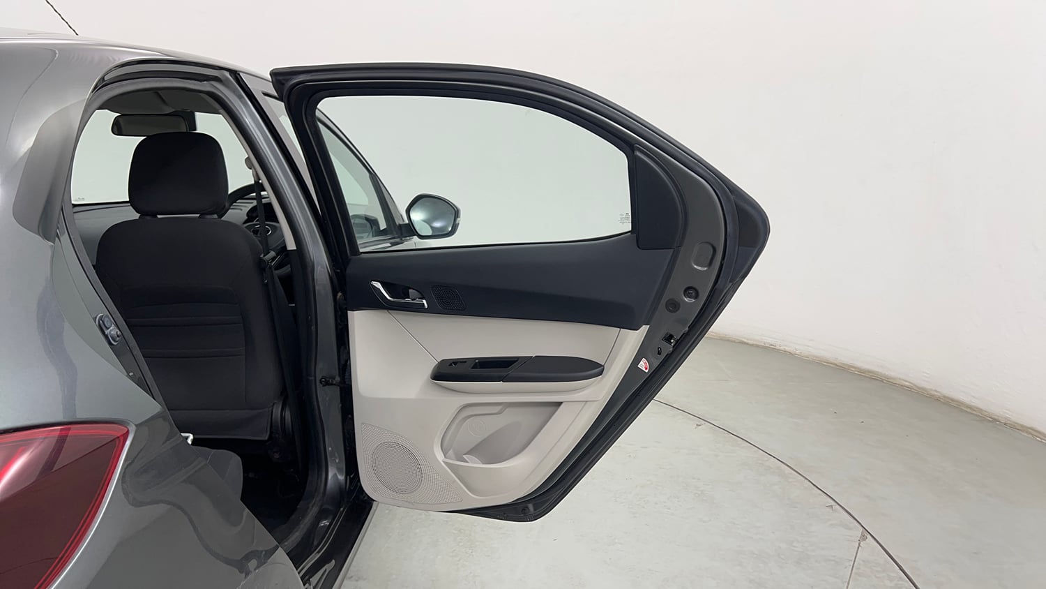 Used 2024 Tata Tiago XZA Plus iCNG Cng Automatic interior RIGHT REAR DOOR OPEN VIEW