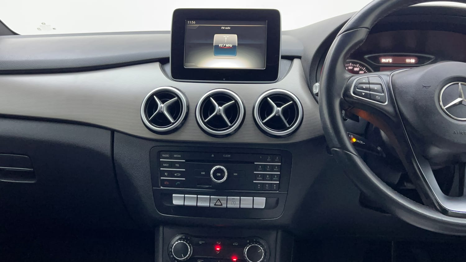 2016 Mercedes-Benz B-Class B 180 Sport-13