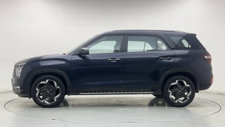 Used 2022 Hyundai Alcazar Platinum (O) 6 STR 2.0 Petrol AT Petrol Automatic exterior LEFT SIDE VIEW