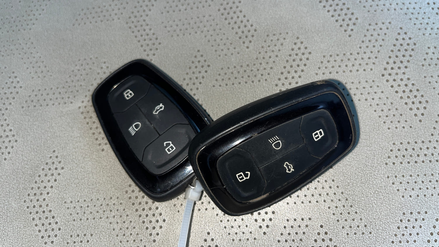 Used 2022 Tata Nexon EV XZ Plus LUX Electric Automatic extra CAR KEY VIEW