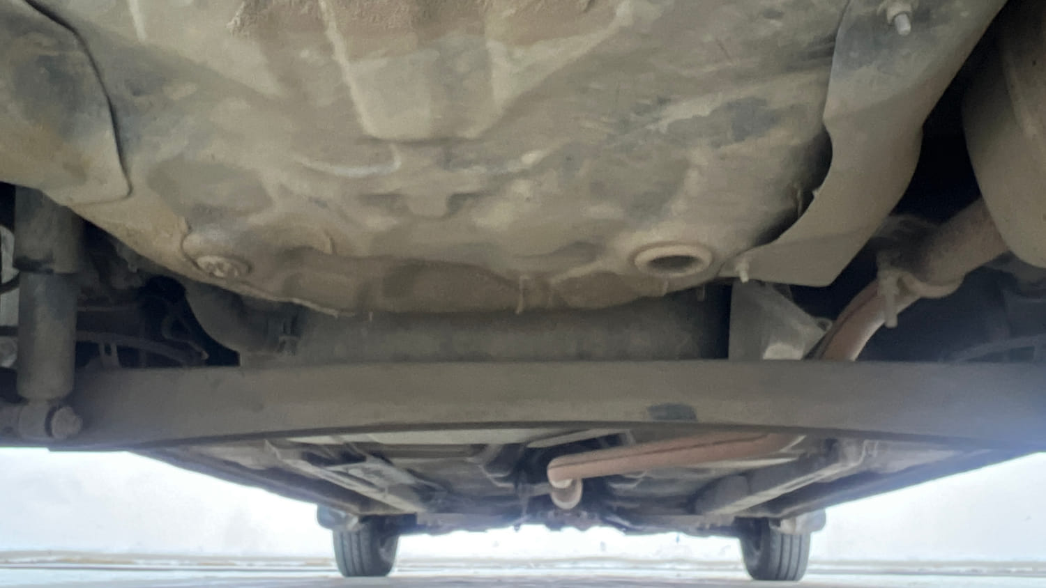 Used 2017 Hyundai i10 Sportz 1.1 iRDE2 Petrol Manual extra REAR UNDERBODY VIEW (TAKEN FROM REAR)