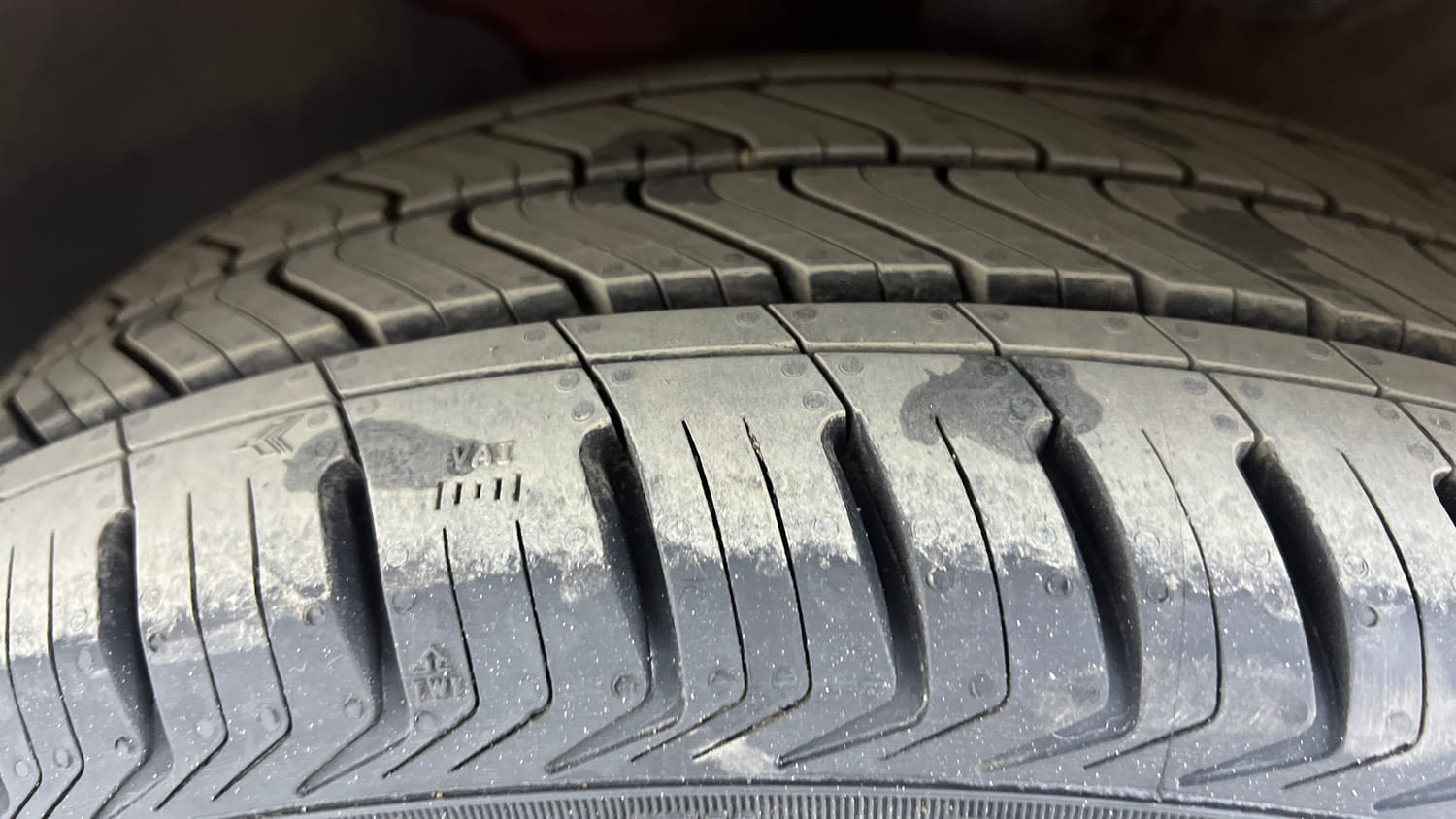 Used 2019 Hyundai Verna SX (O)1.6 VTVT Petrol Manual tyres LEFT FRONT TYRE TREAD VIEW