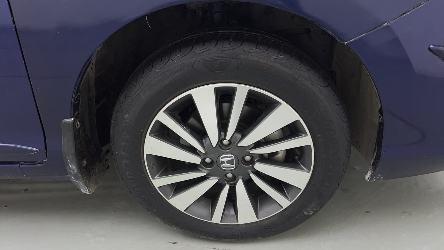 2024 Honda City V Petrol MT-32
