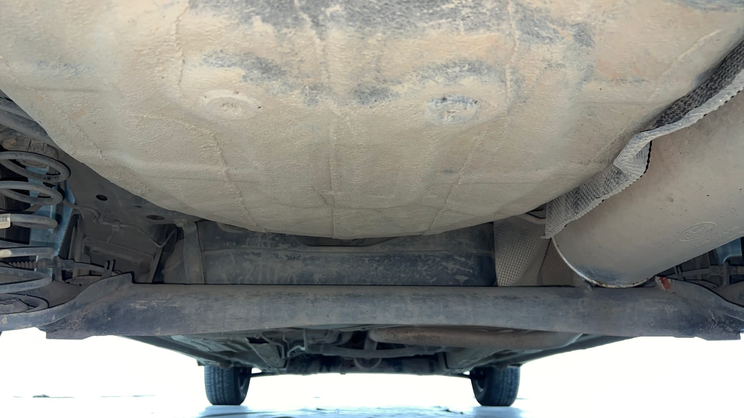 Used 2016 Ford Figo Aspire Trend 1.2 Ti-VCT Petrol Manual extra REAR UNDERBODY VIEW (TAKEN FROM REAR)