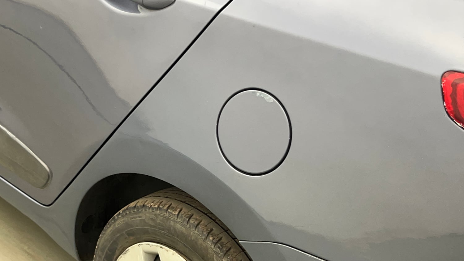 Used 2014 Hyundai Xcent S 1.2 Petrol Manual dents MINOR DENT