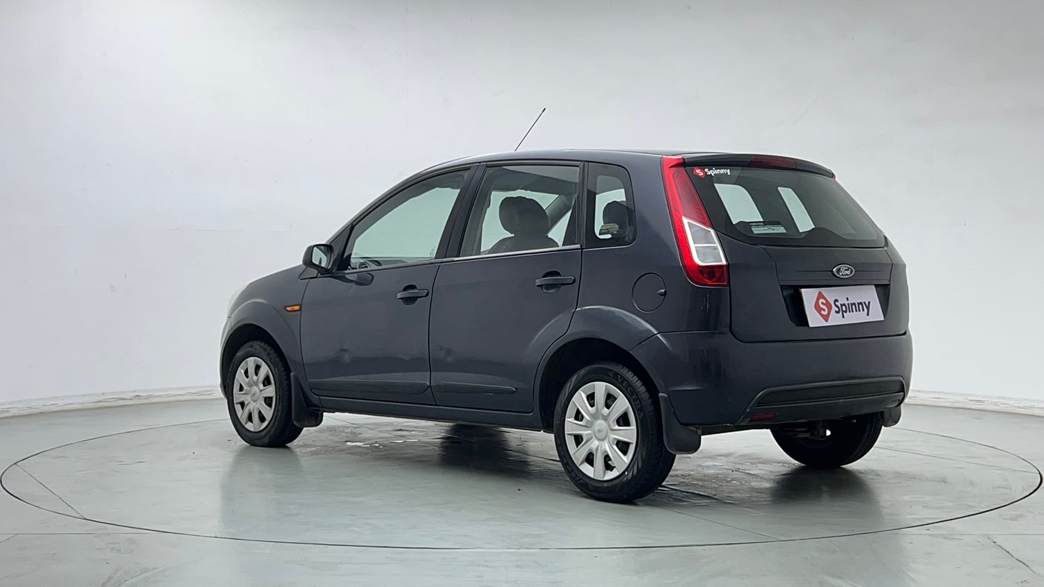 Used 2014 Ford Figo Duratec Petrol EXI 1.2 Petrol Manual exterior LEFT REAR CORNER VIEW