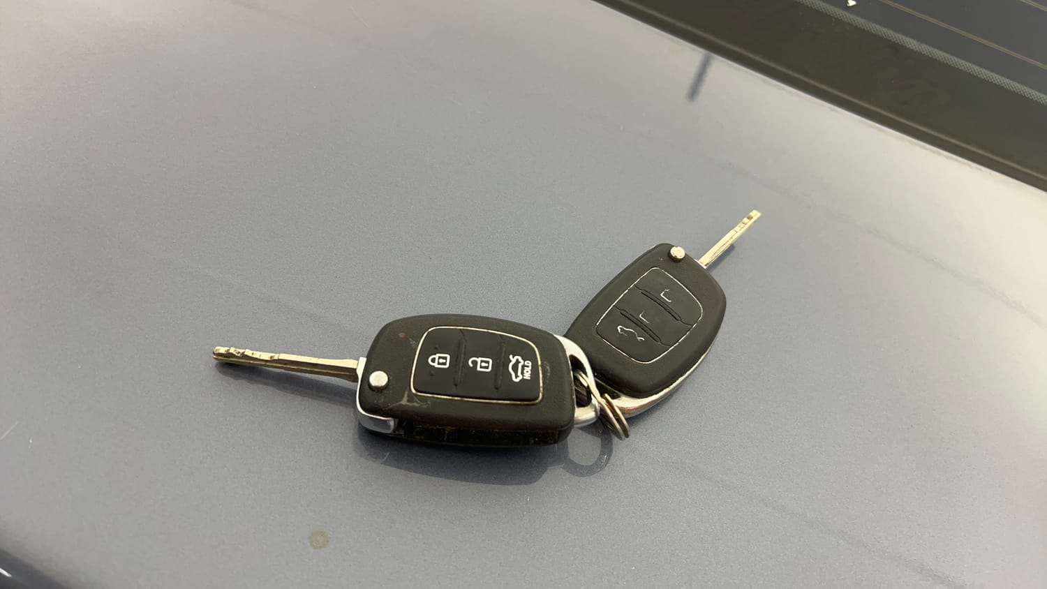 Used 2014 Hyundai Xcent S 1.2 Petrol Manual extra CAR KEY VIEW