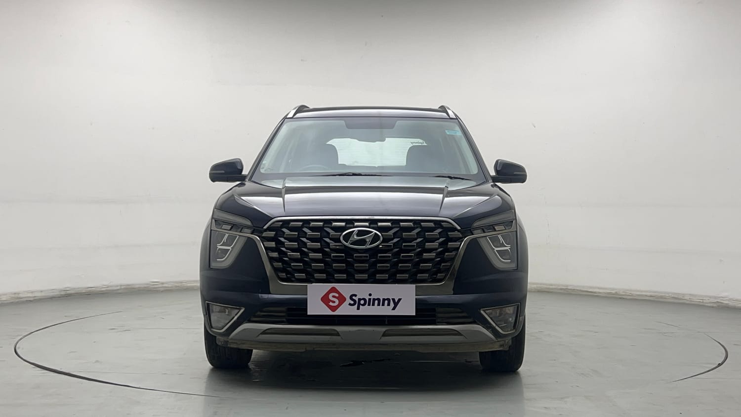 2022 Hyundai Alcazar Platinum (O) 6 STR 2.0 Petrol AT-7
