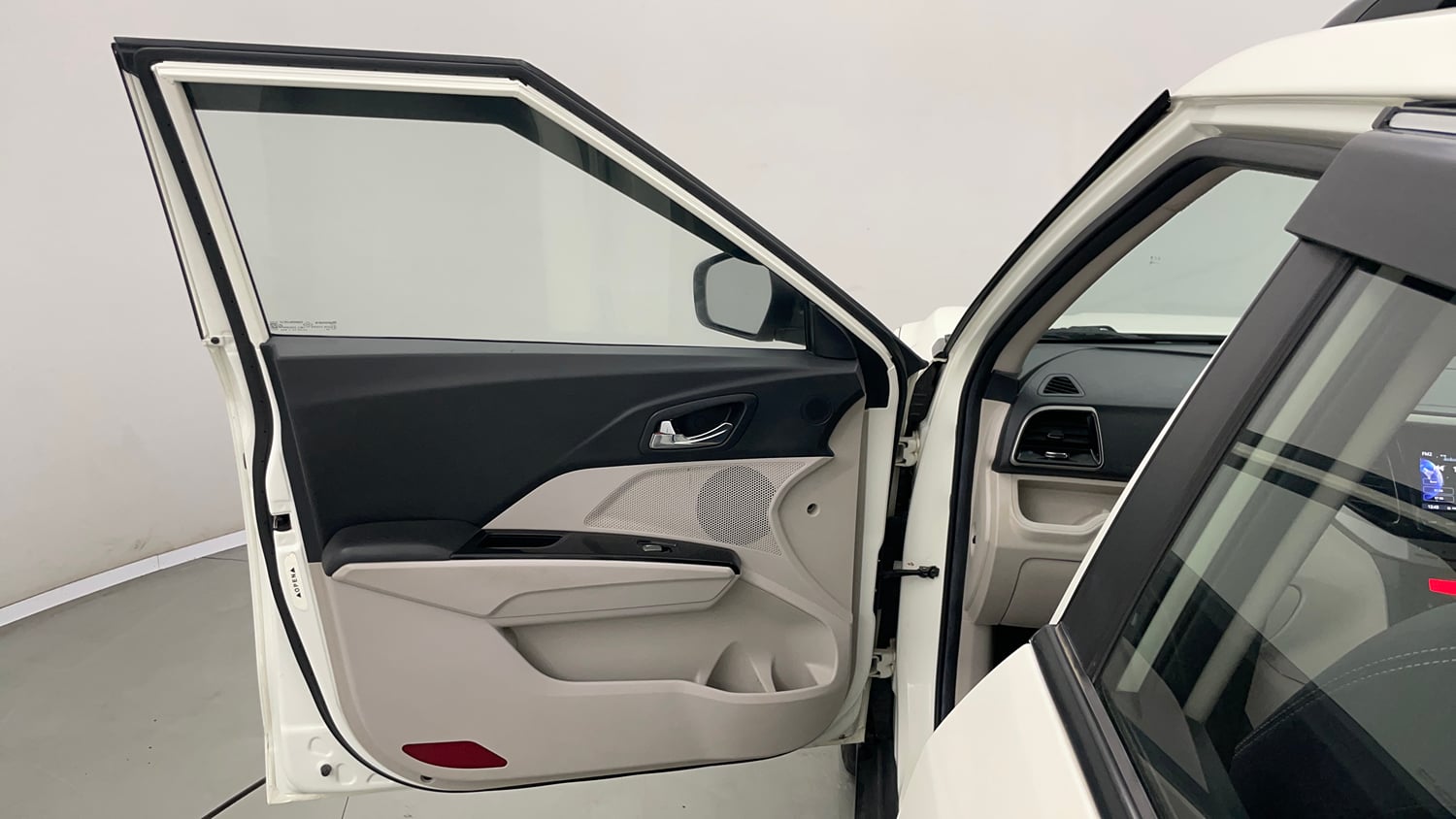 Used 2022 Mahindra XUV 300 W8 1.2 Petrol Petrol Manual interior LEFT FRONT DOOR OPEN VIEW