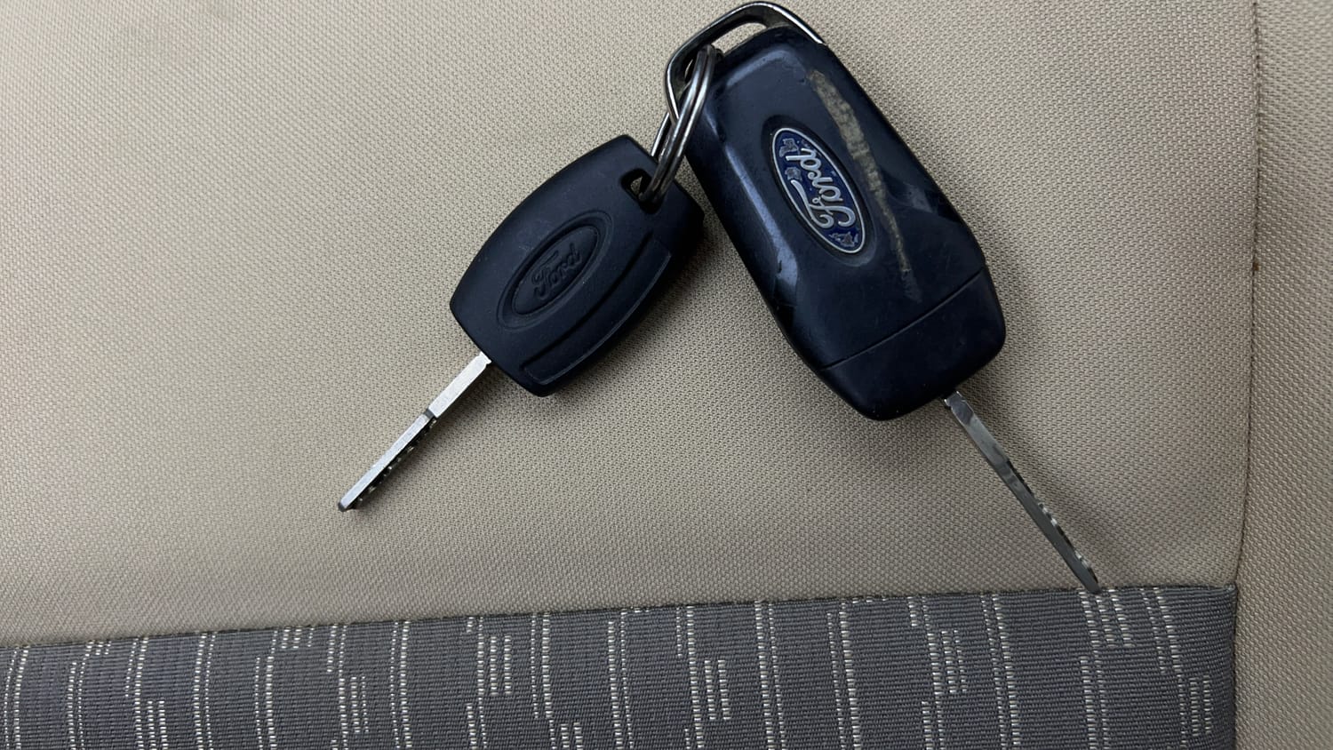 Used 2016 Ford Figo Aspire Trend 1.2 Ti-VCT Petrol Manual extra CAR KEY VIEW