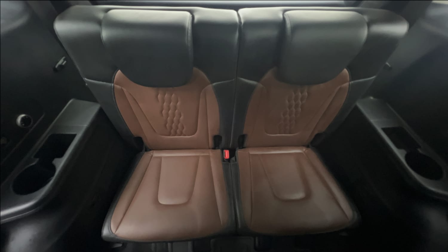 2022 Hyundai Alcazar Platinum (O) 6 STR 2.0 Petrol AT-24