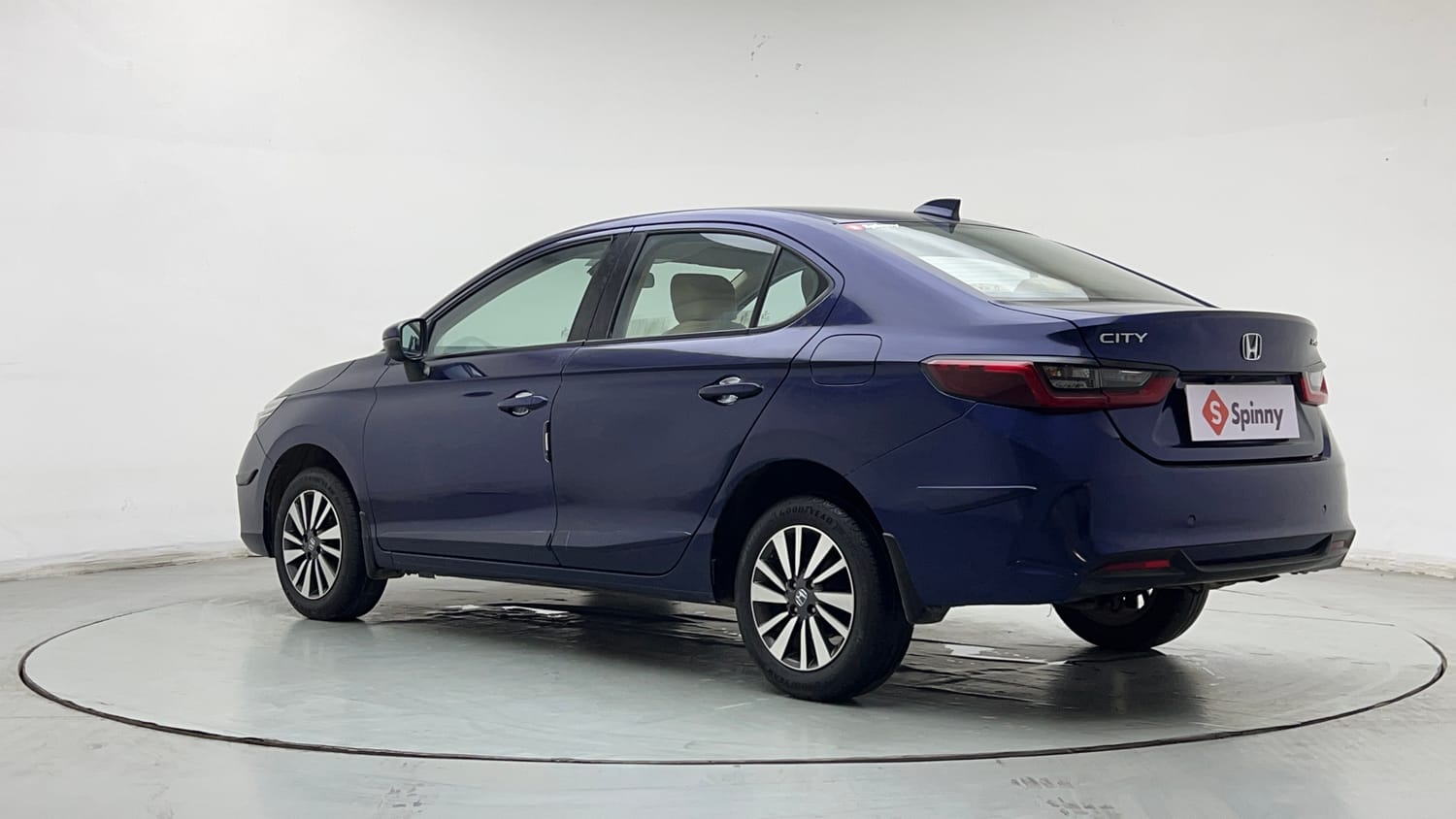 2024 Honda City V Petrol MT-2