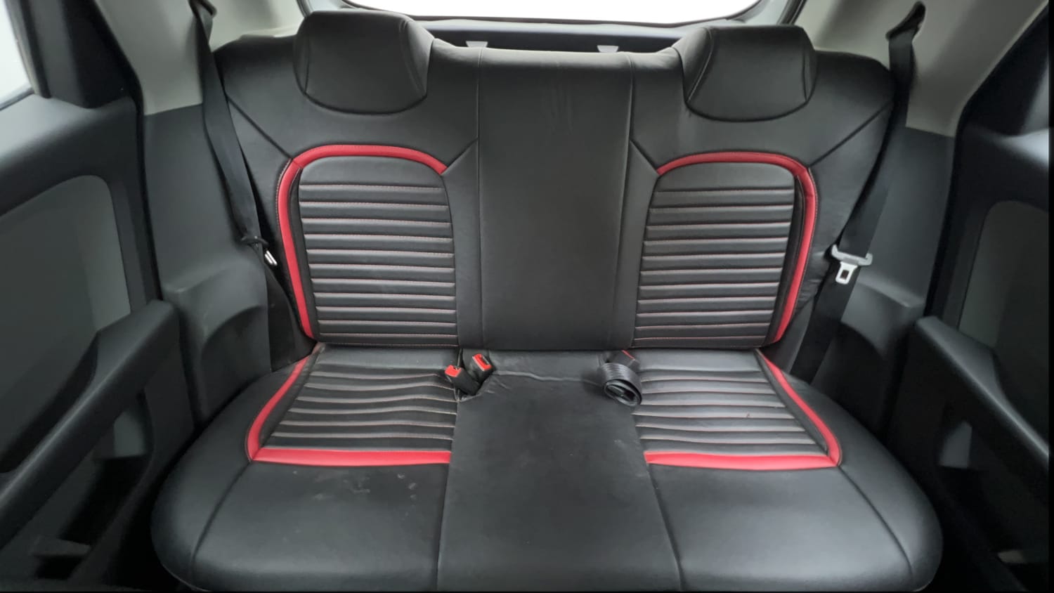 Used 2020 Tata Altroz XM Petrol Petrol Manual interior REAR SEAT CONDITION VIEW