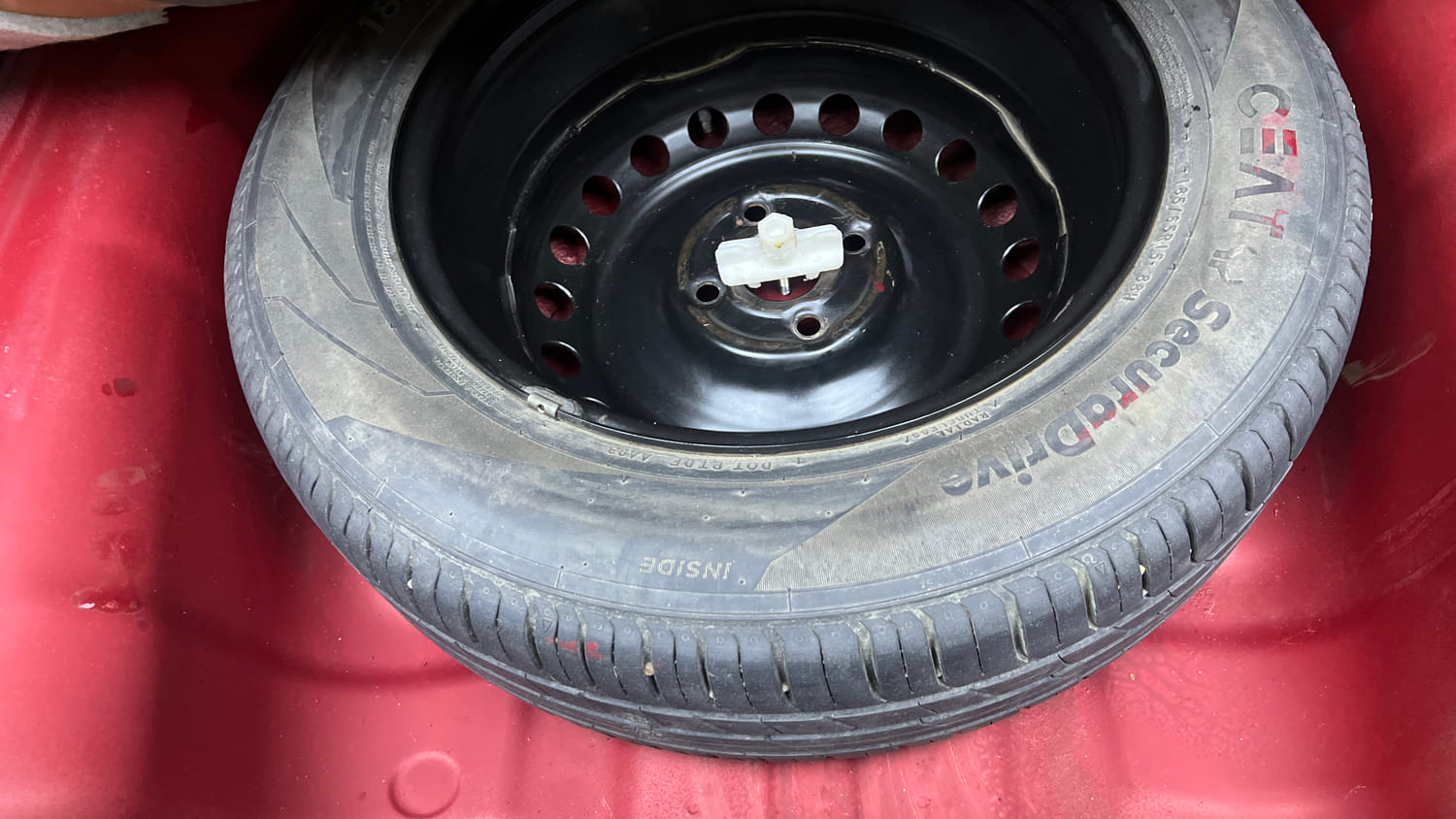 Used 2019 Hyundai Verna SX (O)1.6 VTVT Petrol Manual tyres SPARE TYRE VIEW